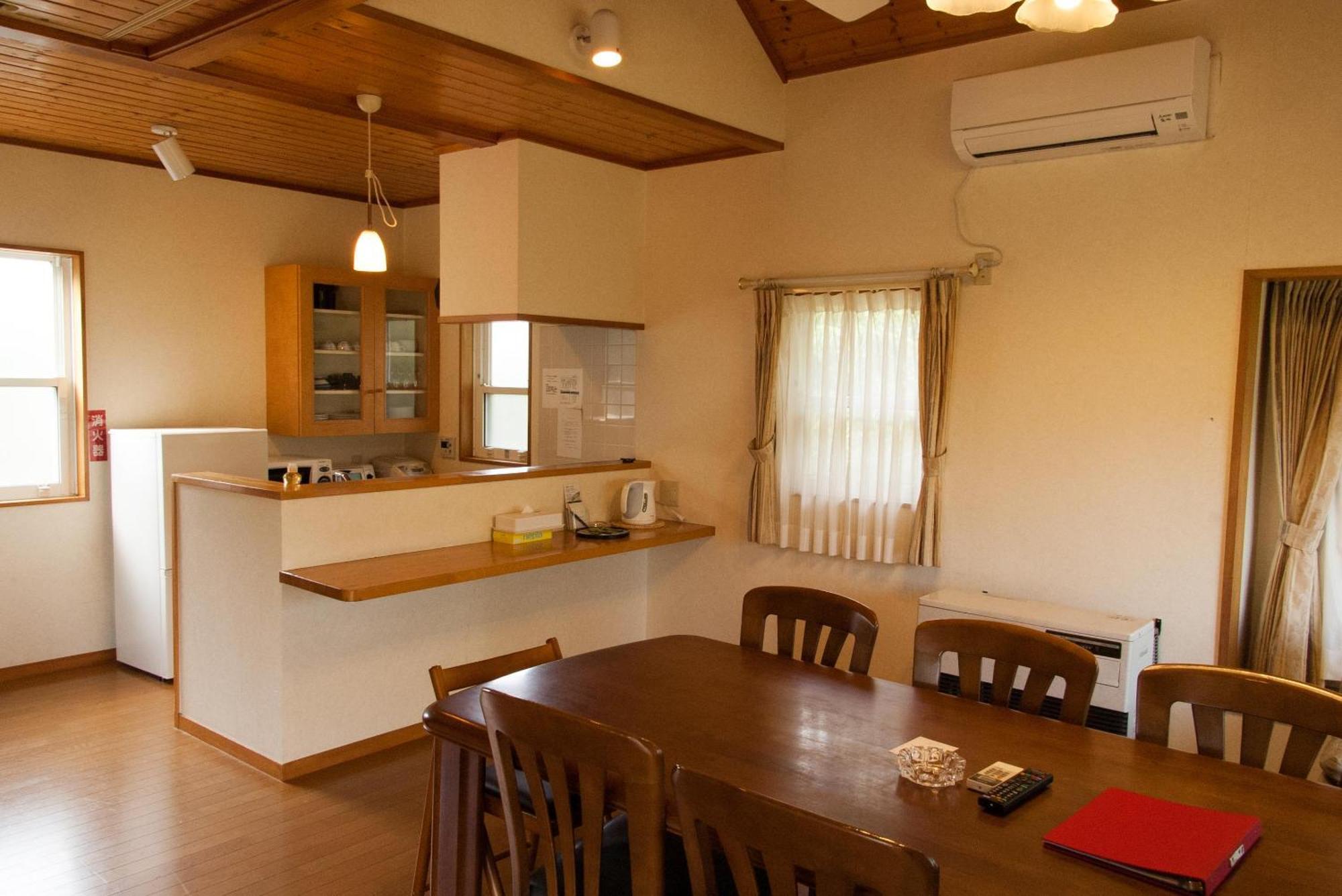 Izumigo Izukogen Dog Paradise Hotel & Cottage Itō Extérieur photo